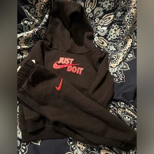 Nike sweatsuit